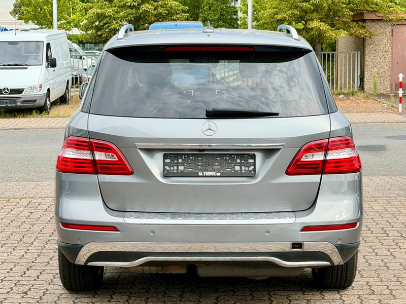 Mercedes-Benz ML 350 *NightVision*Cam*Nav*Bi-Xen*GsDh*Ahk*Memor — photo 6