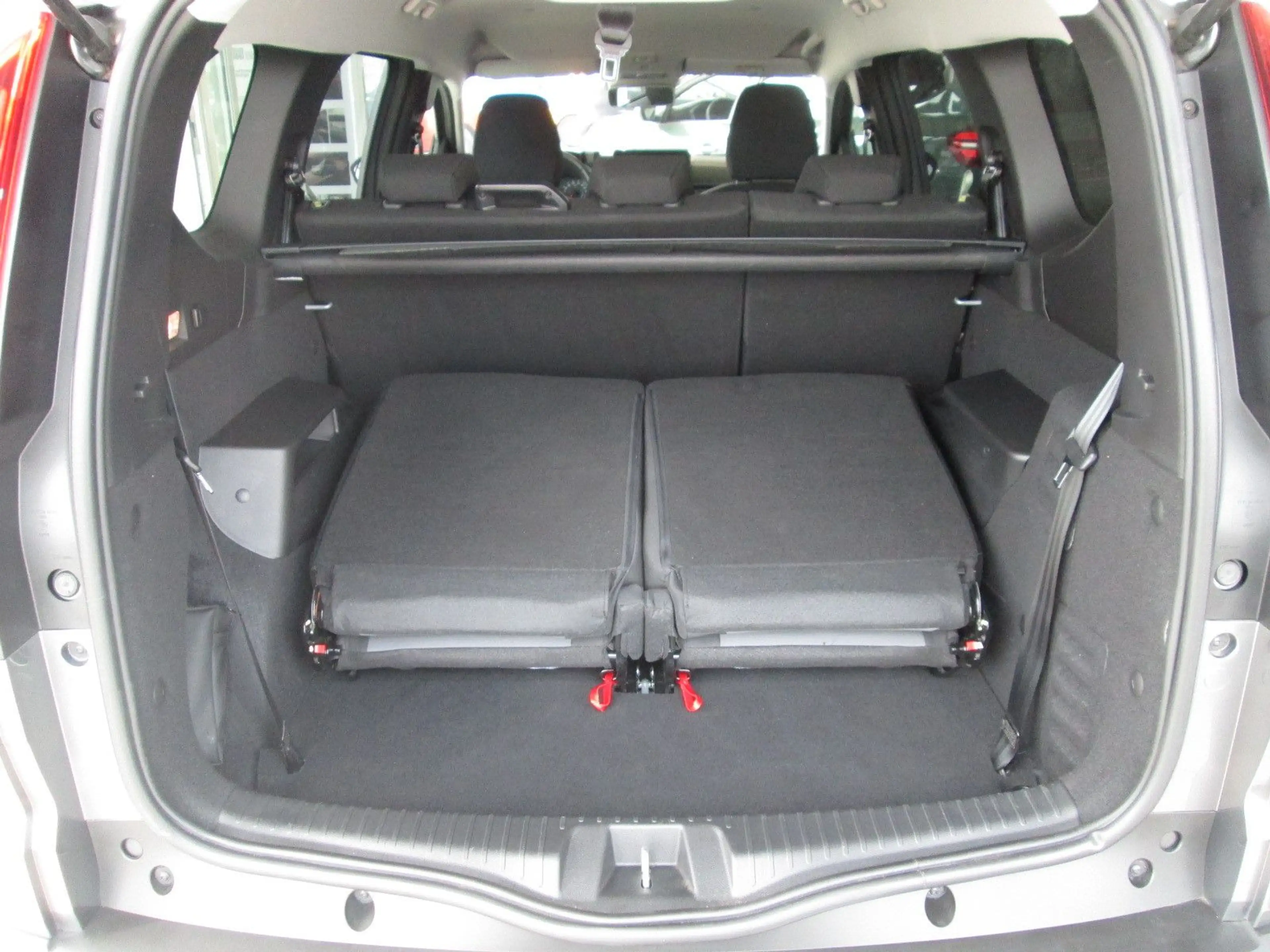 Dacia Jogger Extreme*KLIMAAUTOM*RÜCKFAHRKAMERA*7 SITZE — photo 5