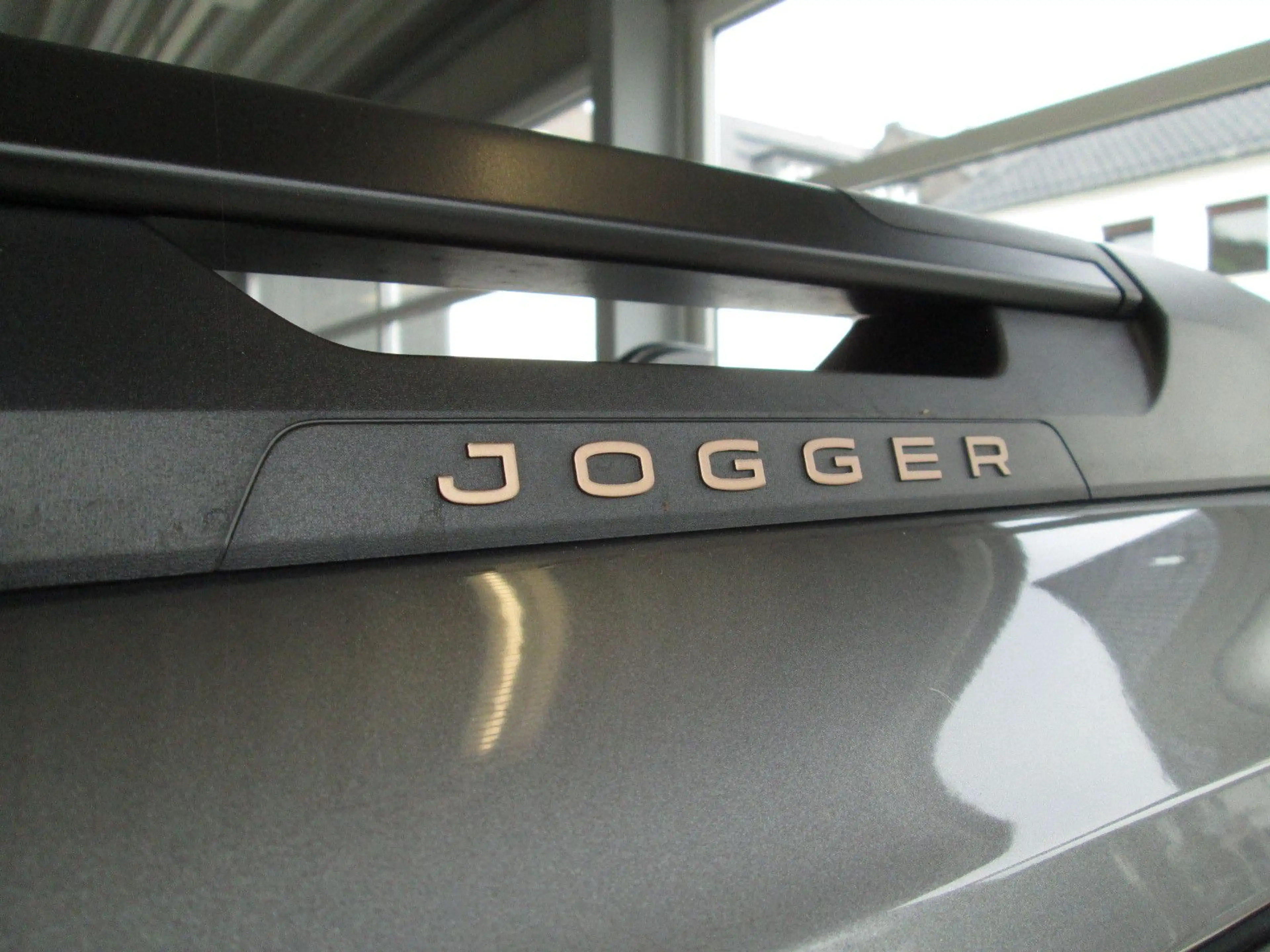 Dacia Jogger Extreme*KLIMAAUTOM*RÜCKFAHRKAMERA*7 SITZE — photo 24