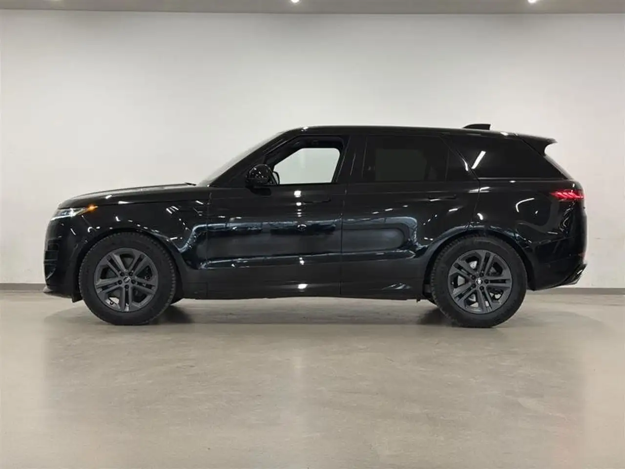 Land Rover Range Rover Sport снимка Land Rover Range Rover Sport