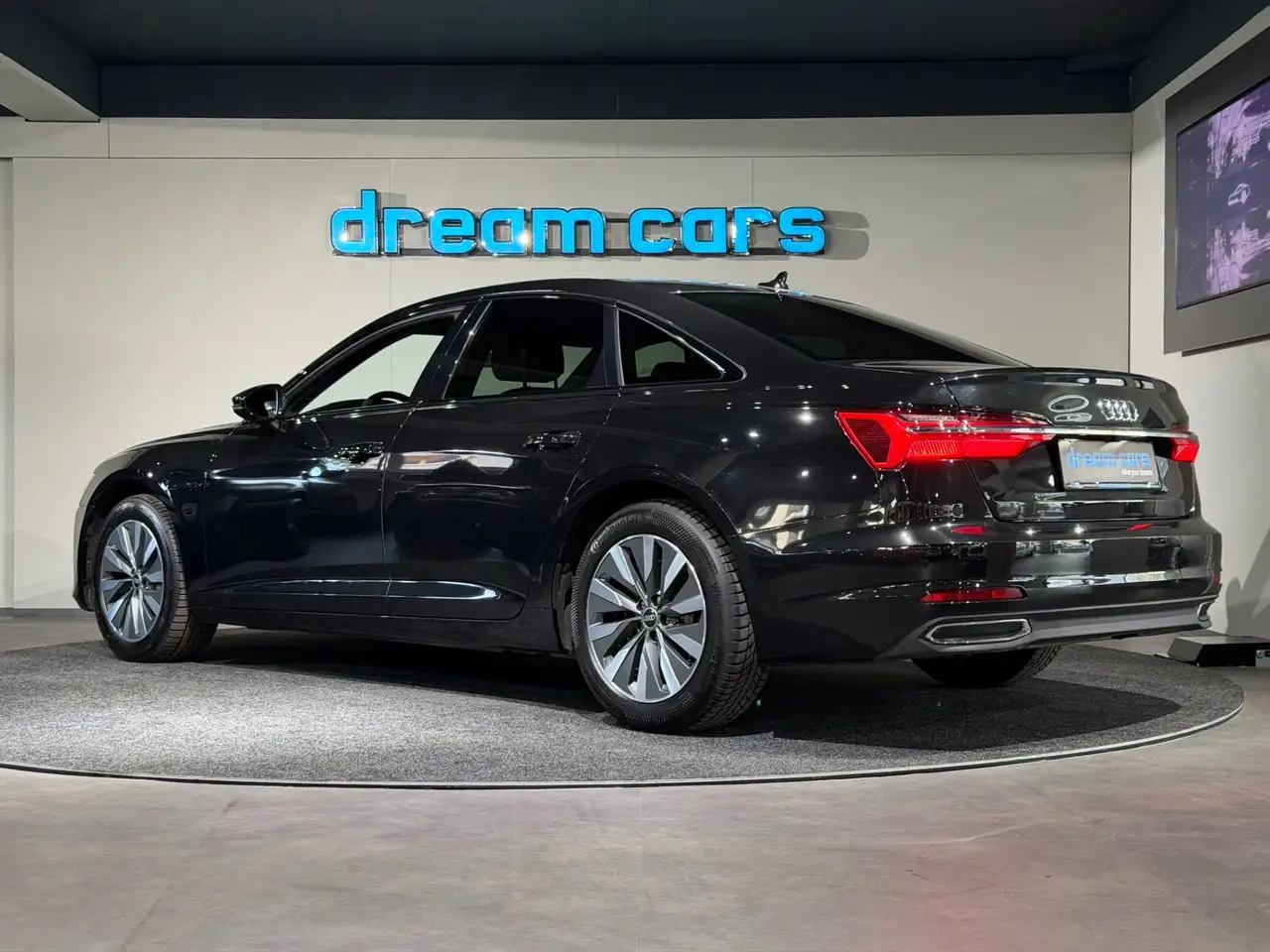 Audi A6 35 TDI S-tronic / S LINE / VIRTUAL TACHO / ASSIST Bild 3