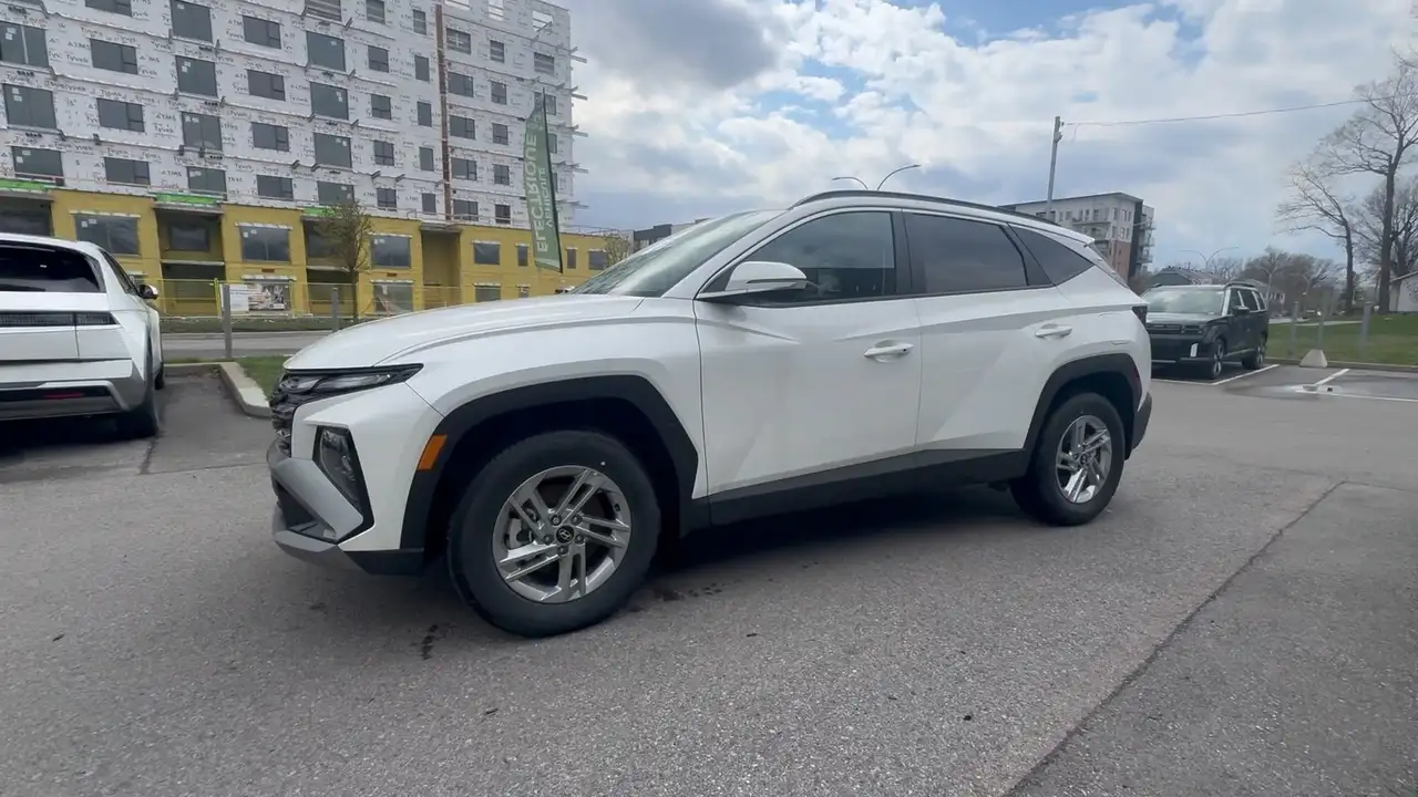 Hyundai TUCSON снимка Hyundai TUCSON
