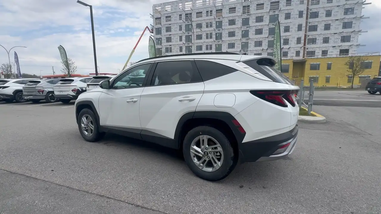 Hyundai TUCSON снимка Hyundai TUCSON