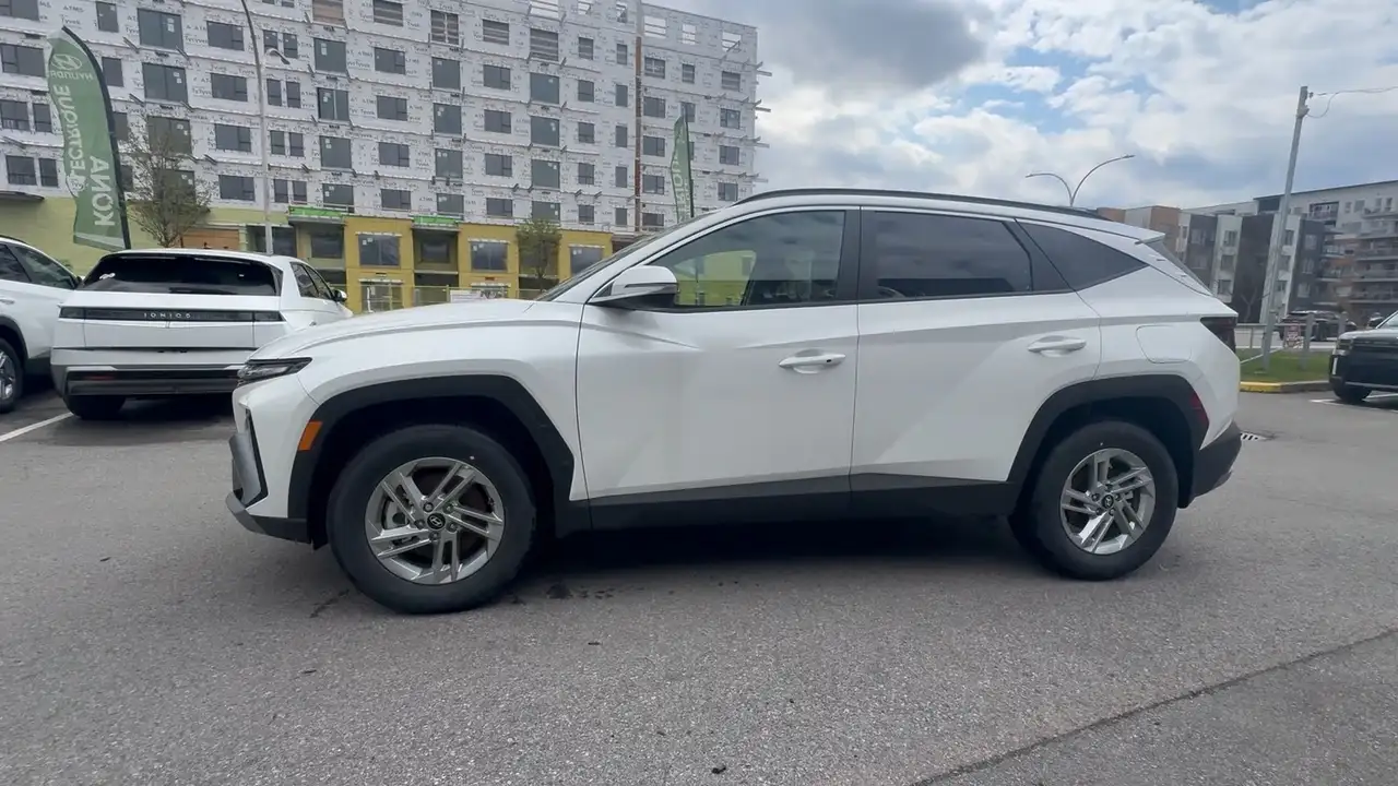 Hyundai TUCSON снимка Hyundai TUCSON