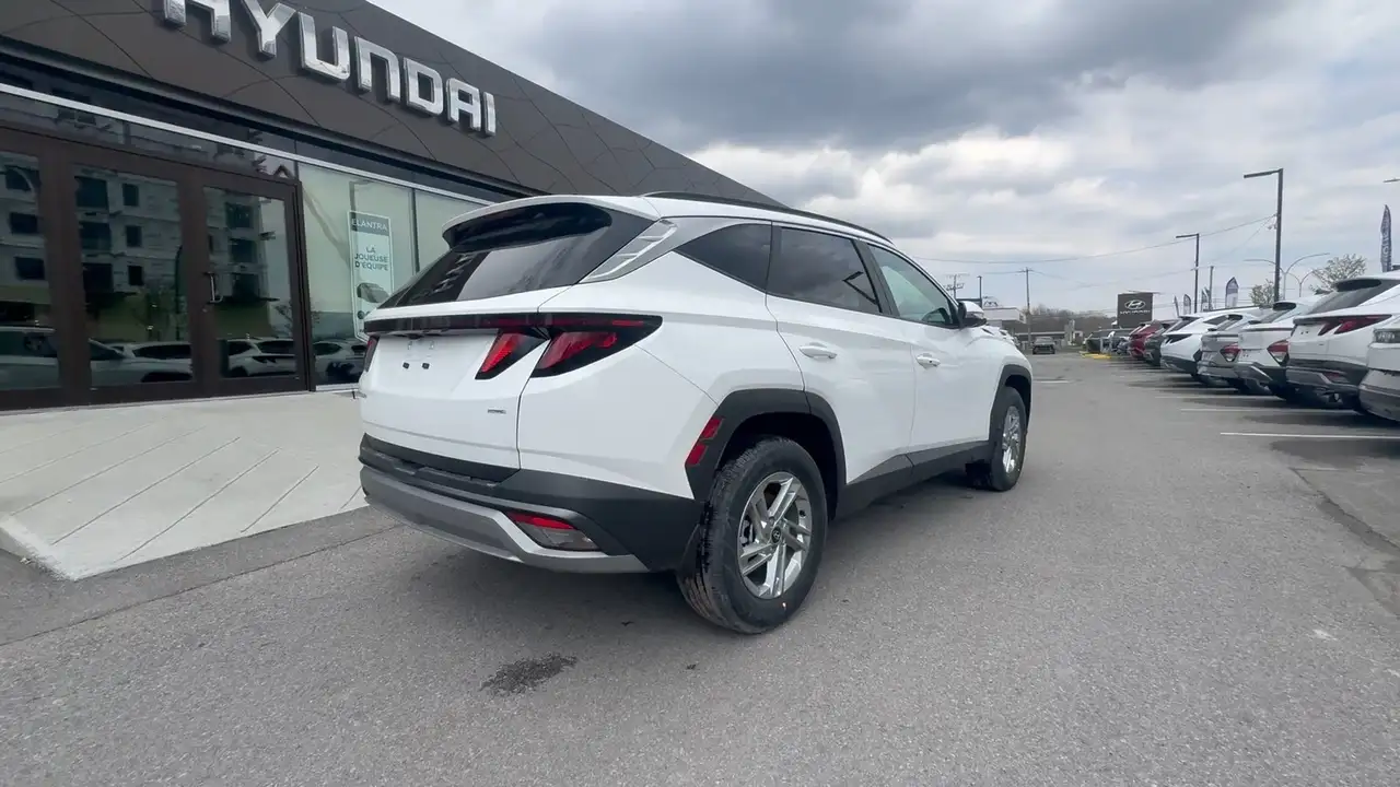 Hyundai TUCSON снимка Hyundai TUCSON
