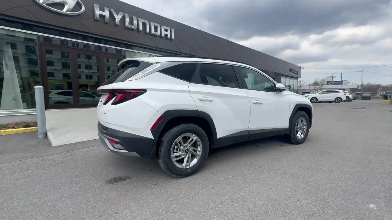 Hyundai TUCSON снимка Hyundai TUCSON