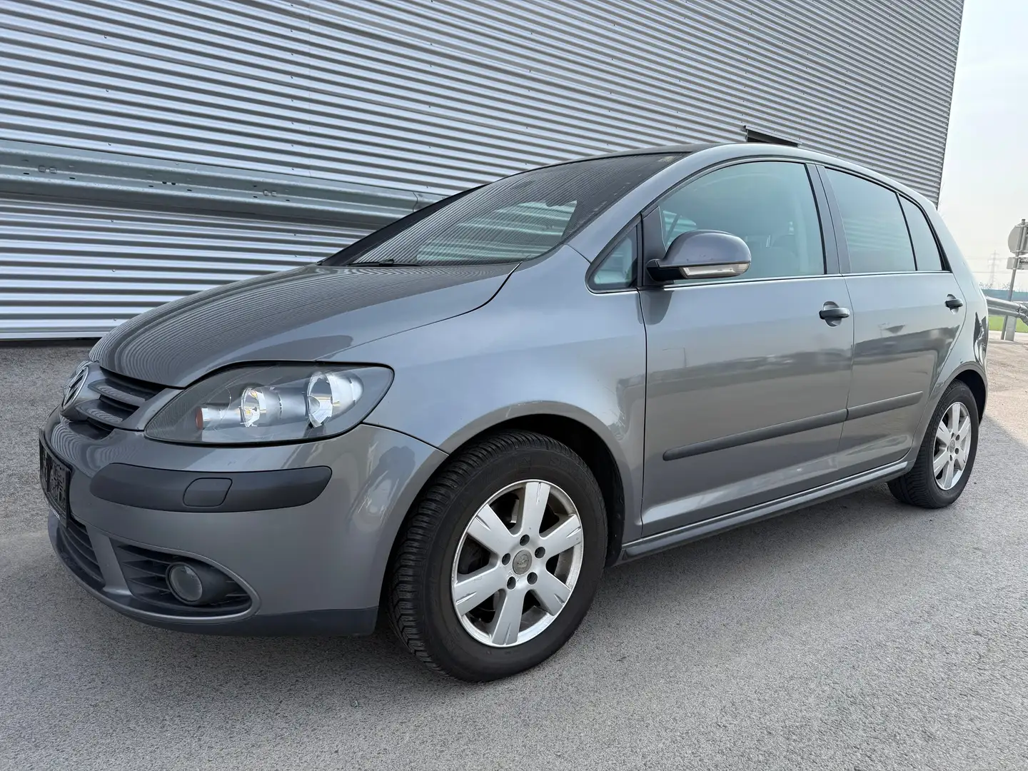 Volkswagen Golf Plus Comfortline 1,9 TDI DPF ID:66 Grau - 2
