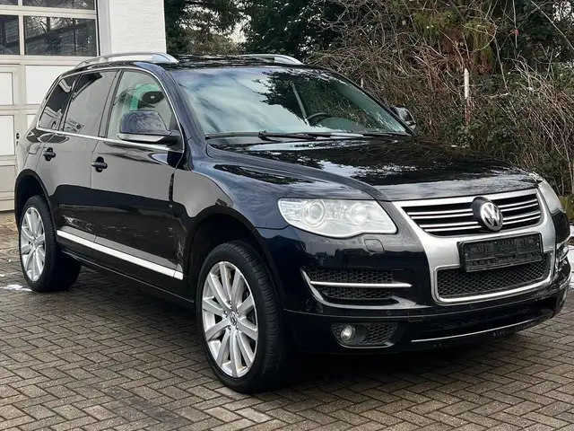 Volkswagen Touareg V10 TDI / R-Line / Vollausstattung / 2.Hand