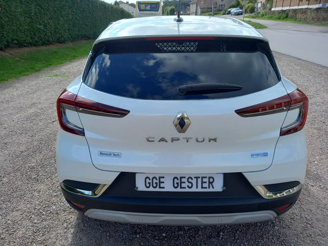 Renault Captur — photo 5