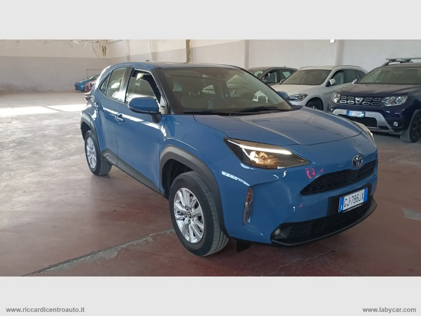 Toyota Yaris Cross 1.5 Hybrid 5p. E-CVT Busin. Blu/Azzurro - 2