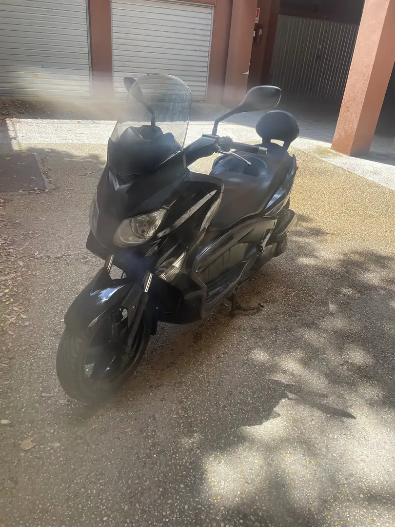 Yamaha X-Max 250 Negro - 2