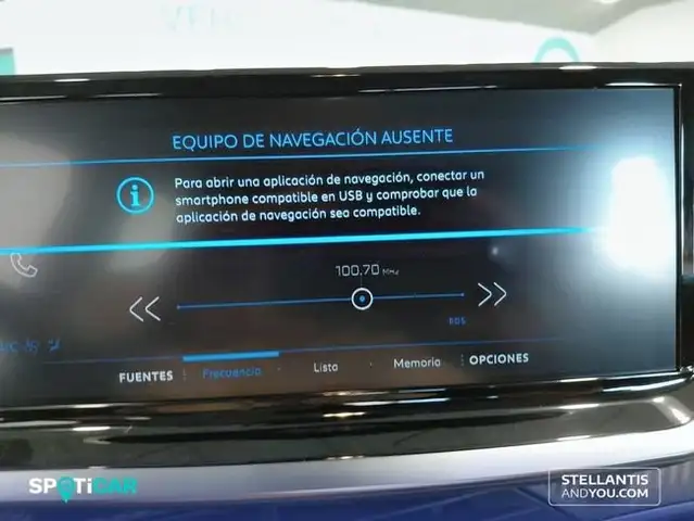 Peugeot 208 view 15
