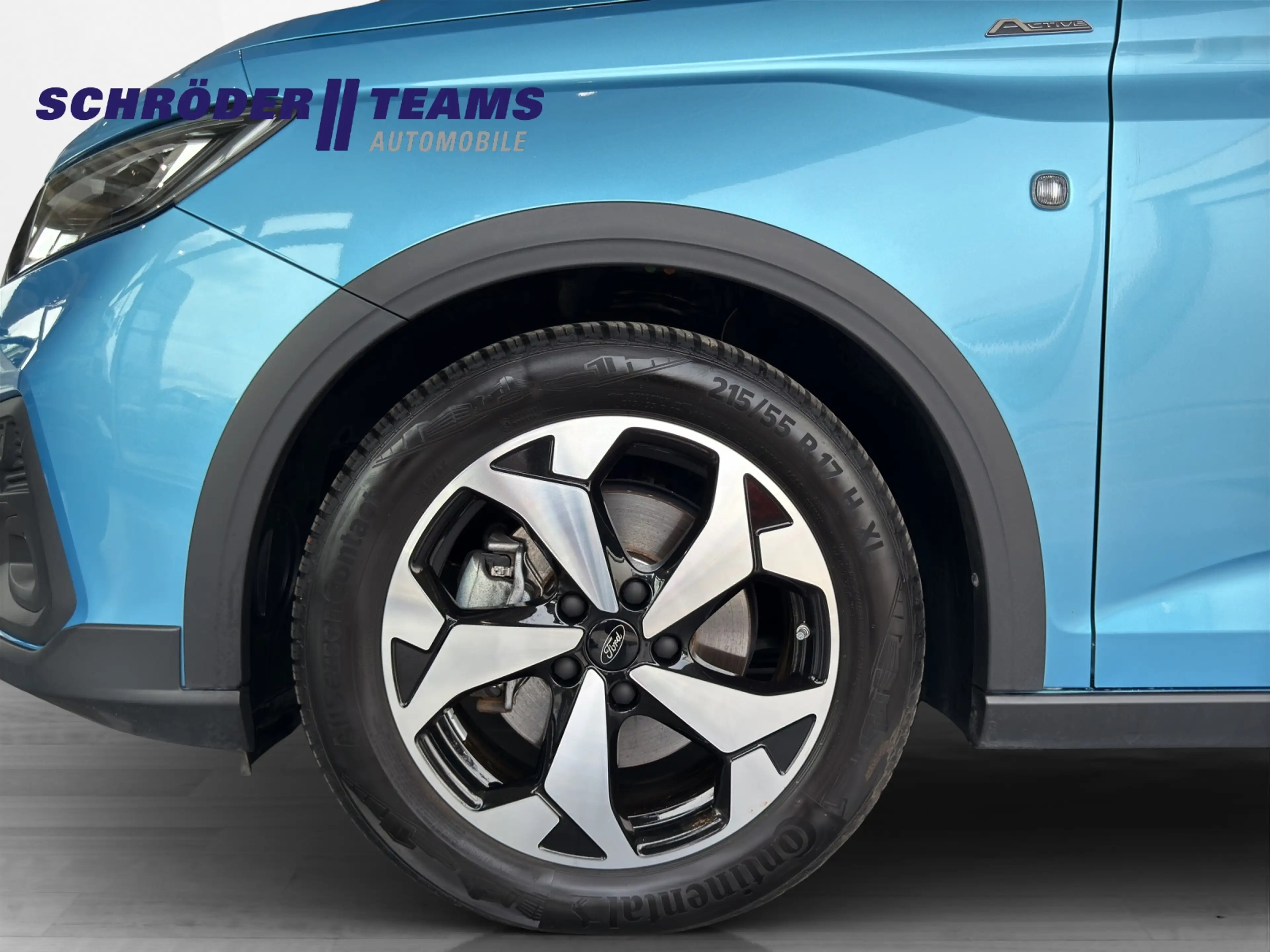 Ford Grand Tourneo Connect Active — photo 8