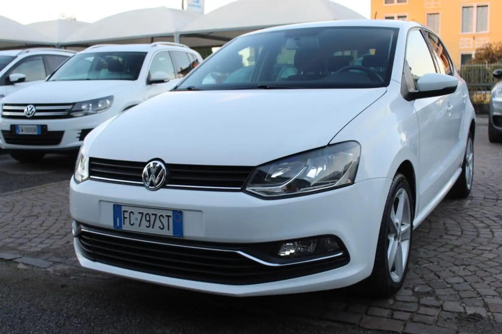 Volkswagen Polo 1.4 TDI 90CV DSG 5p Highline Blanc - 1