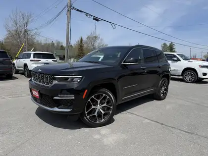 Black 2025 Jeep Grand Cherokee Summit Reserve 4WD SUV / Crossover Four-Wheel Drive 8-Speed Automatic