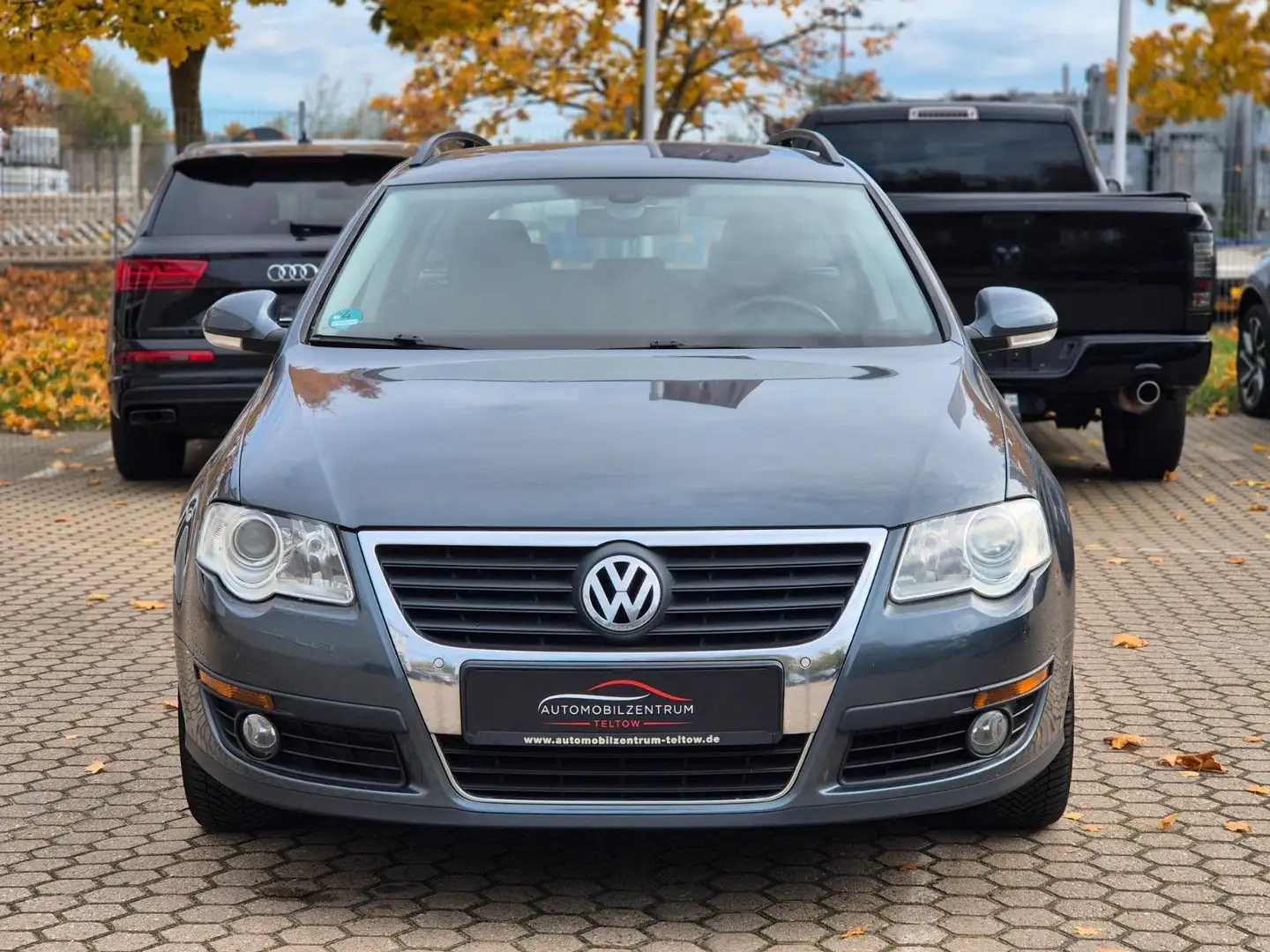 Volkswagen Passat Variant 2.0 TDI Trendline Business-Paket Šedá - 2