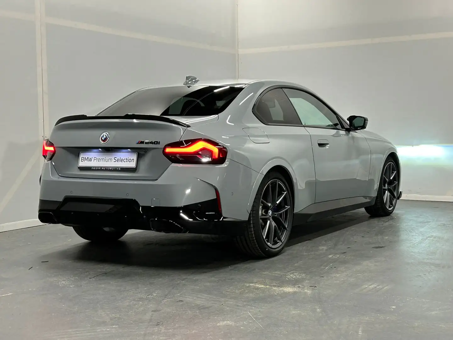 BMW 240 2-serie Coupé M240i xDrive Executive | 19'' M-Lich Gris - 2