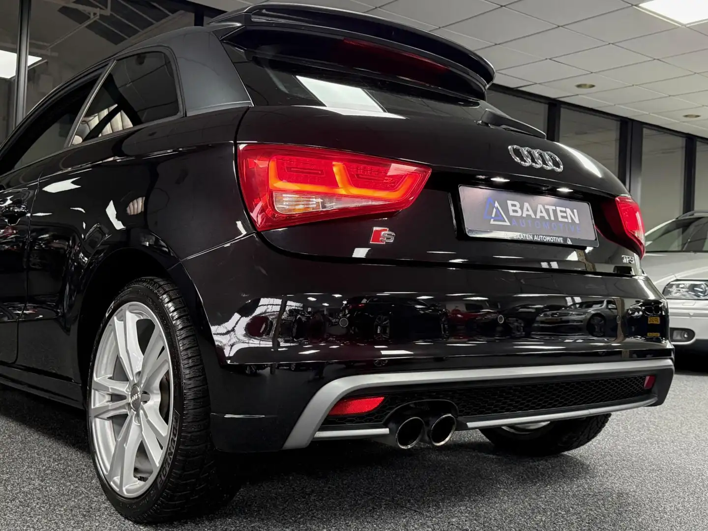 Audi A1 1.4 TFSI 185 PK|S-line|S-tronic|Bose|Navi|BT Schwarz - 2