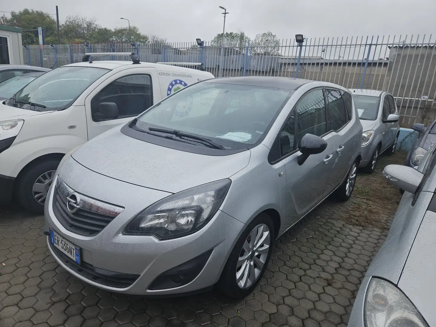 Opel Meriva Meriva II 2010 1.4t Cosmo 120cv Argento - 2