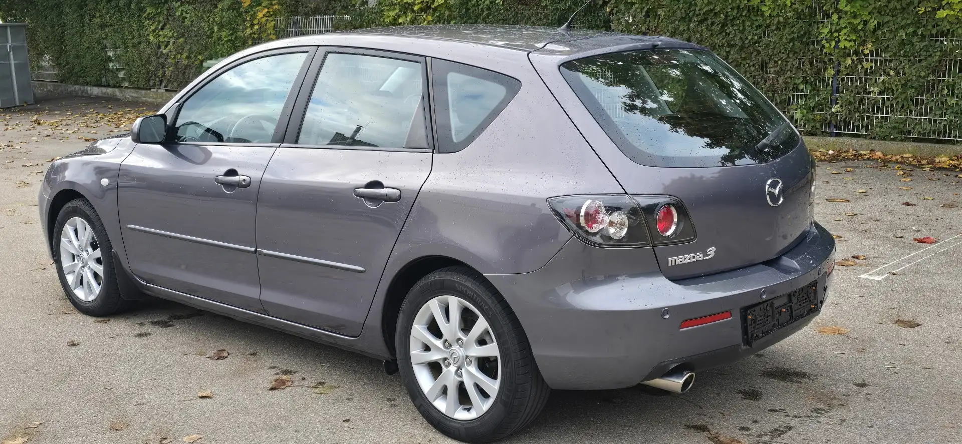 Mazda 3 1.6 Sport Aut. Active *TÜV+Service neu*1.Hand* Grau - 2