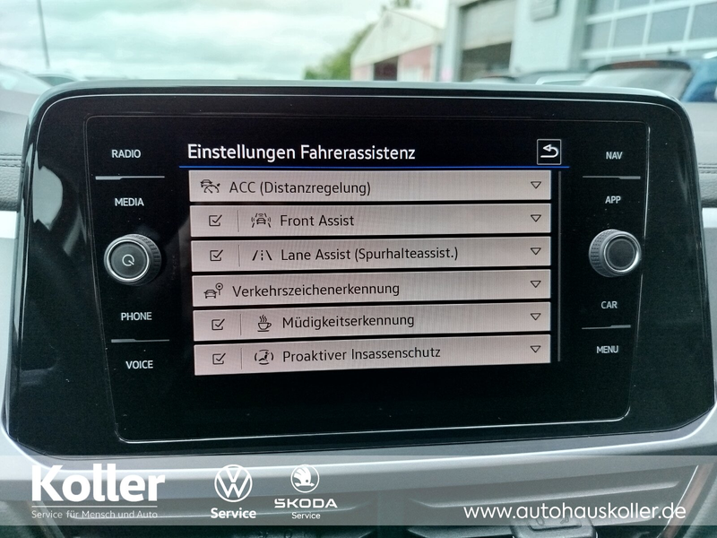 Volkswagen T-Roc T-Roc 1.5 TSI DSG Life LED Navi Kamera GJR PDC+ BC — photo 15