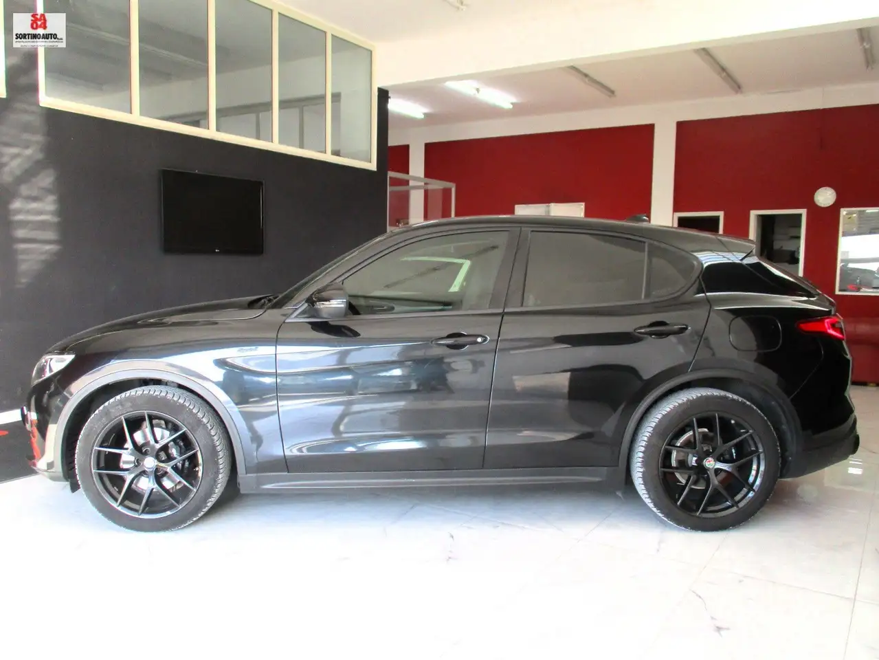 Alfa Romeo Stelvio 2021