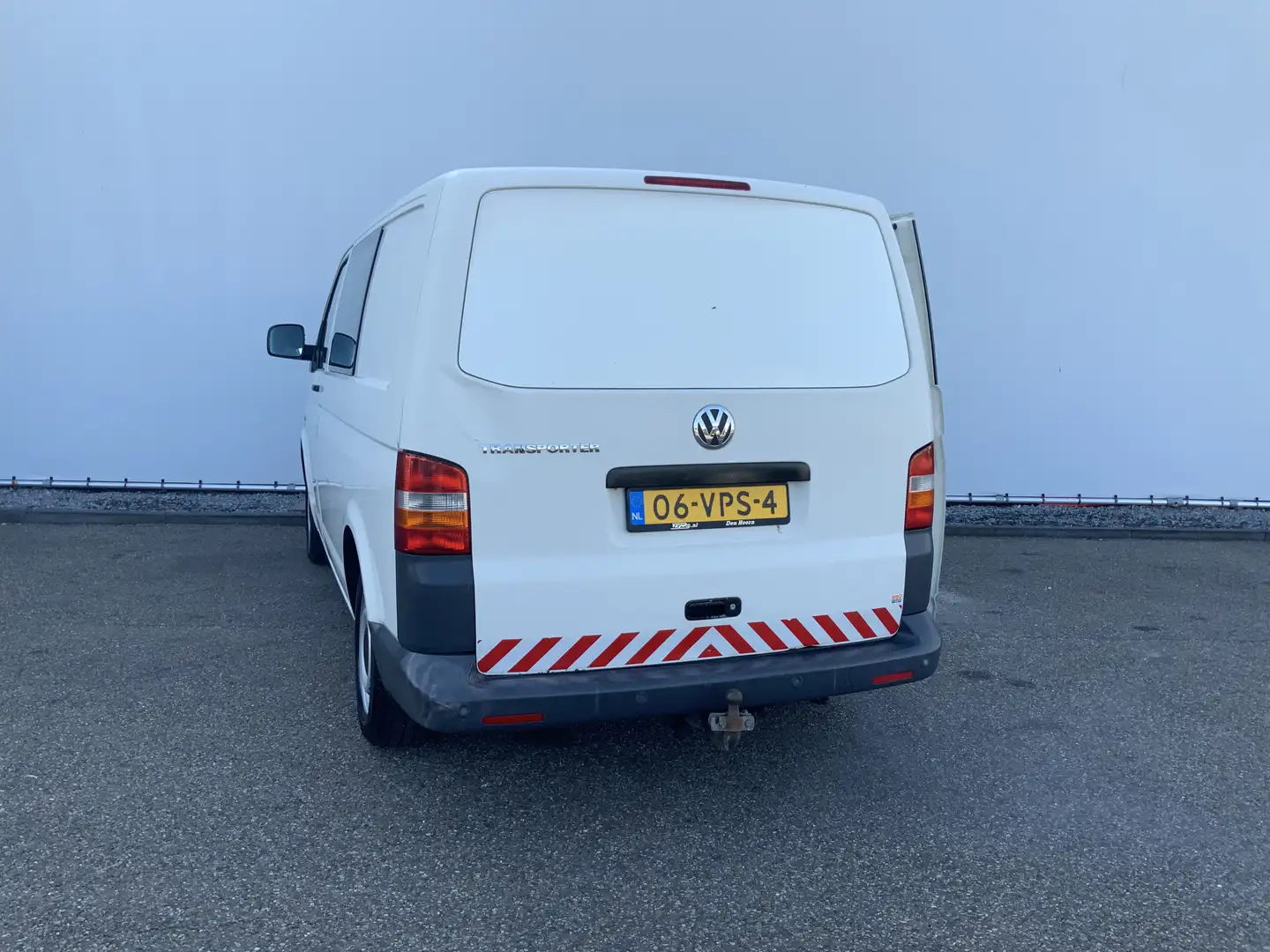 Volkswagen T5 Transporter 2.5 TDI 300 Budgetline Automaat DubCab Airco Trekh Blanc - 2