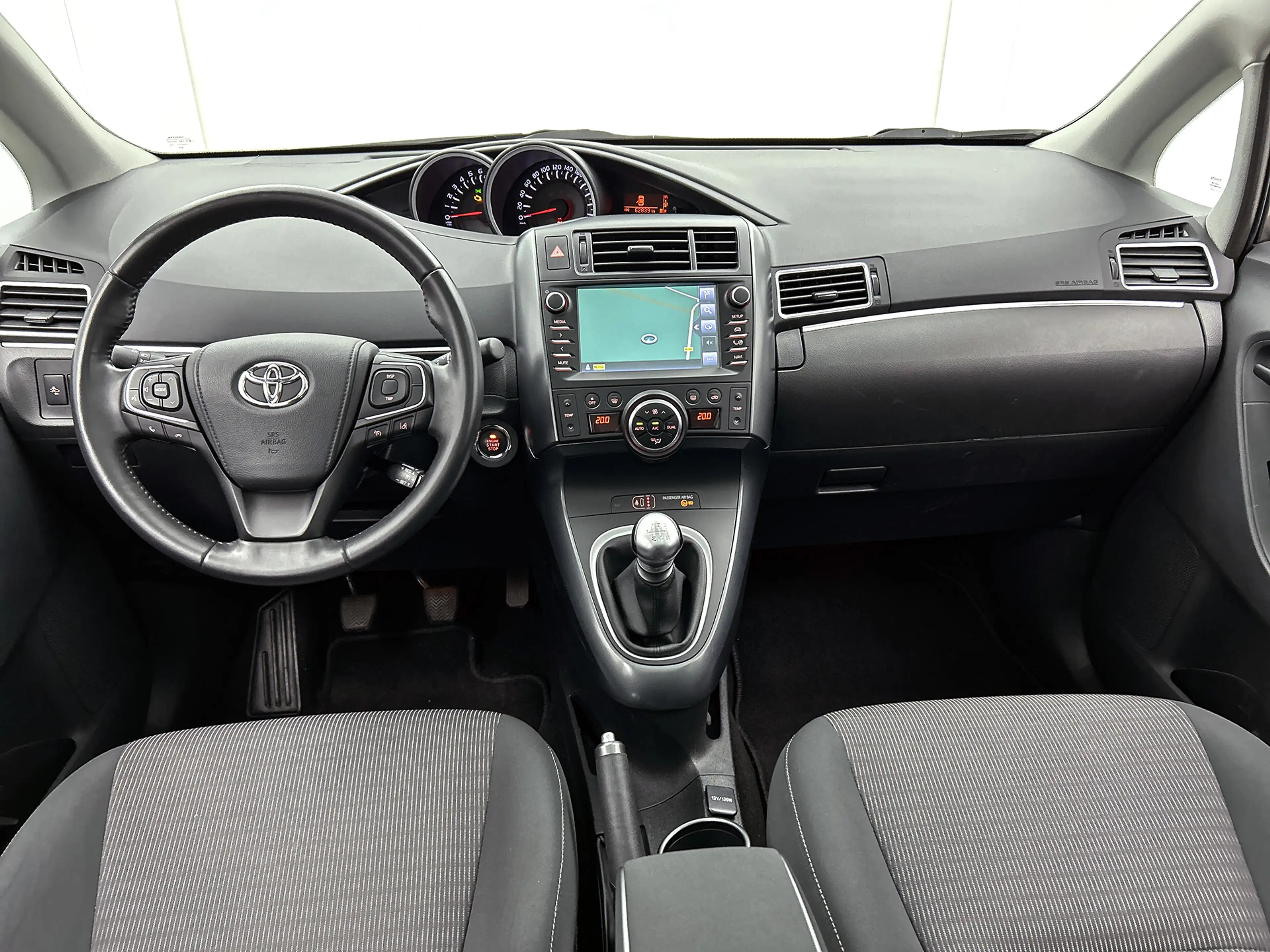 Toyota Verso 1.6 VVT-i SkyView Edition | Panoramadak | Trekhaak — photo 5