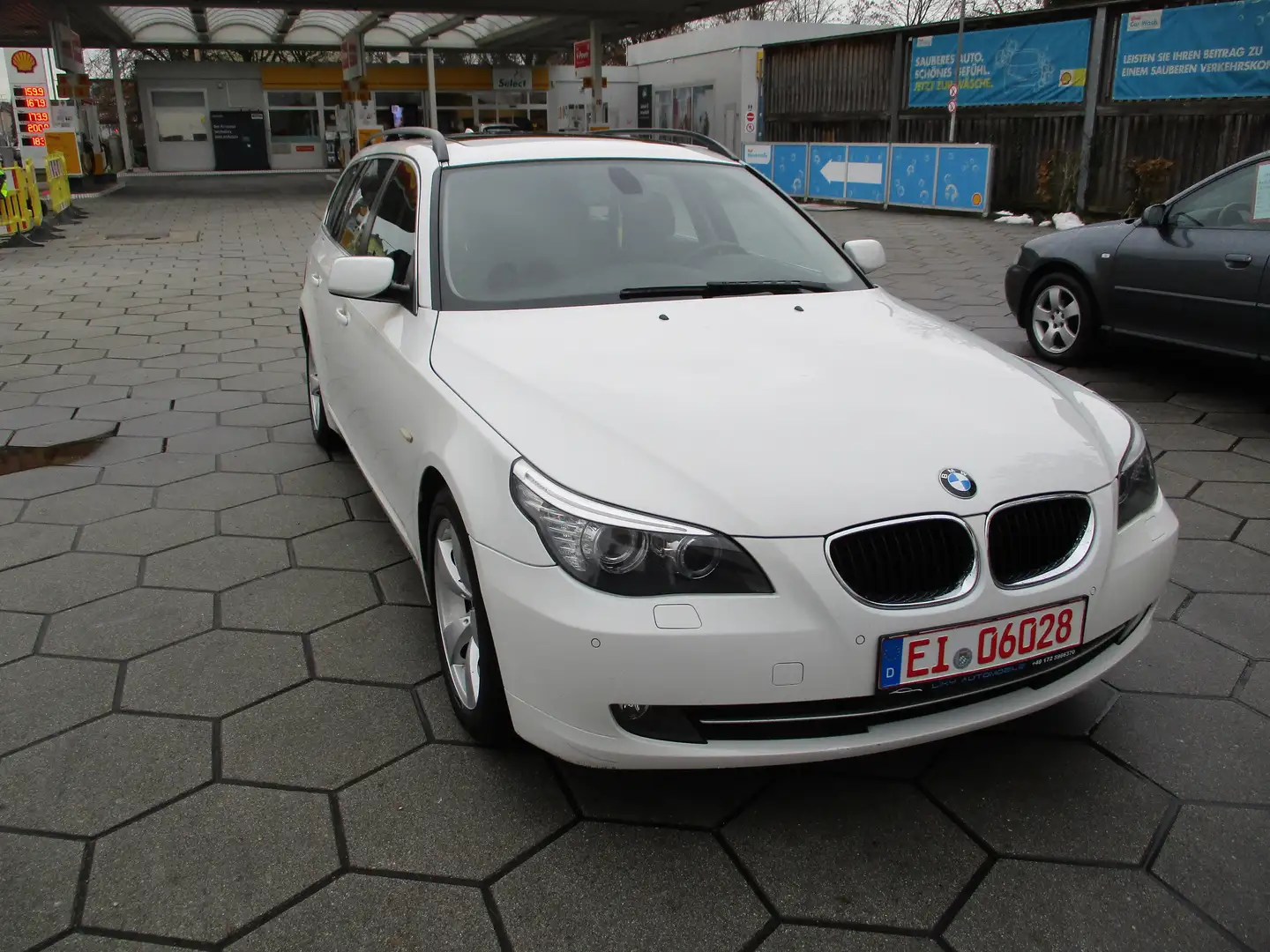 BMW 520 520d TÜV NEU Weiß - 1