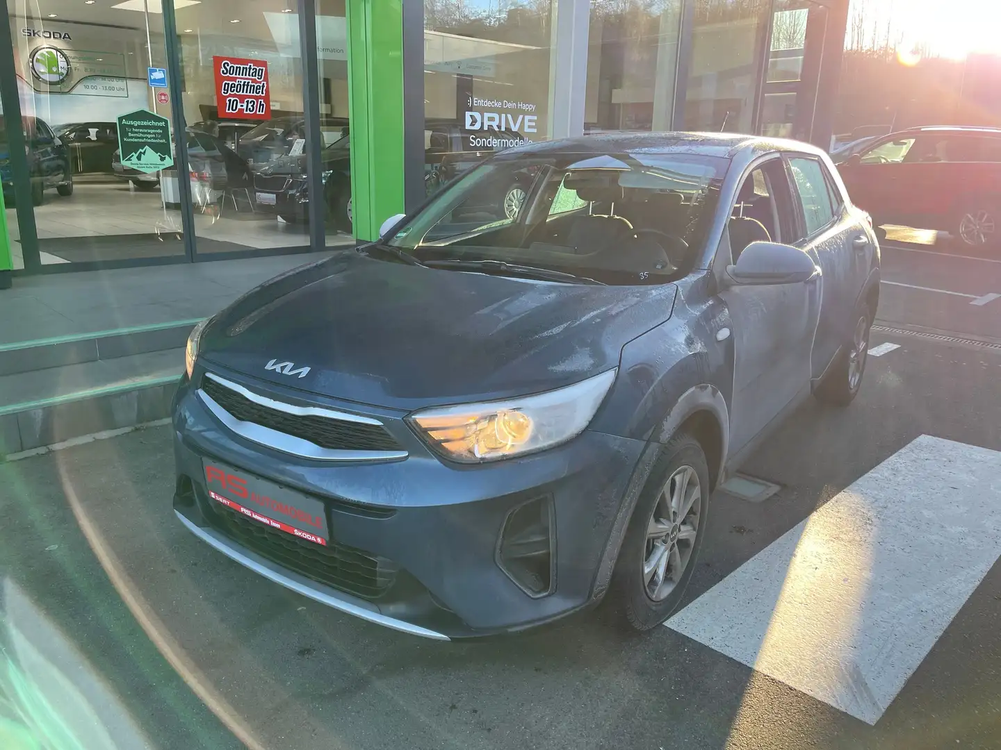 Kia Stonic Edition 7 Blau - 1