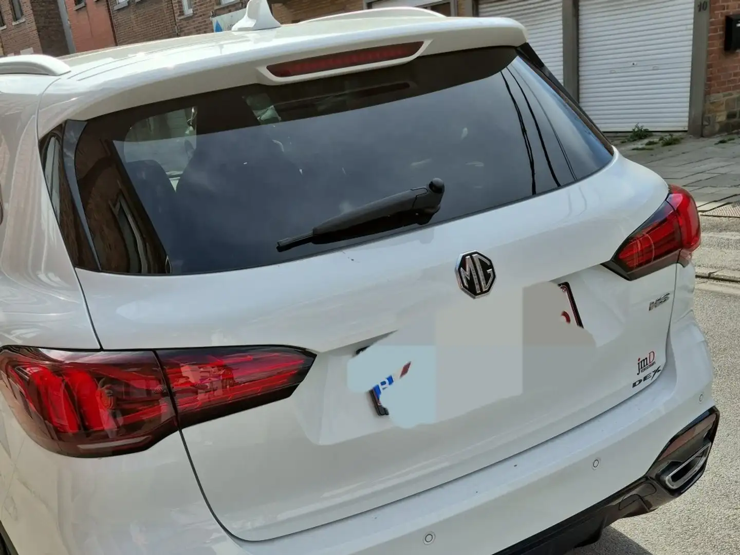 MG HS 1.5 T-GDi Luxury DCT Blanc - 2