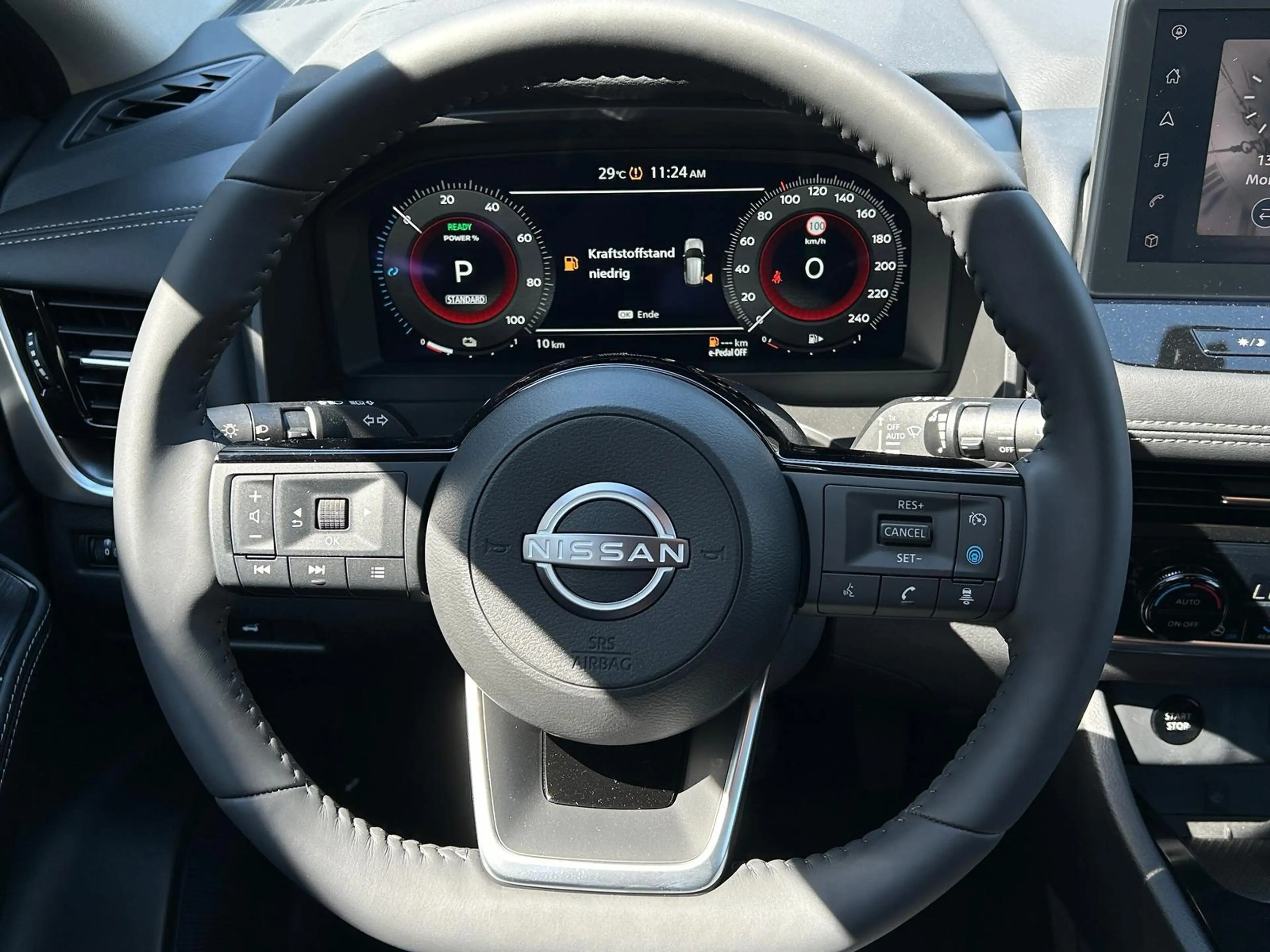 Nissan X-Trail N-CONNECTA 1.5l e-POWER AT Android Auto*Navi*SH... — photo 8