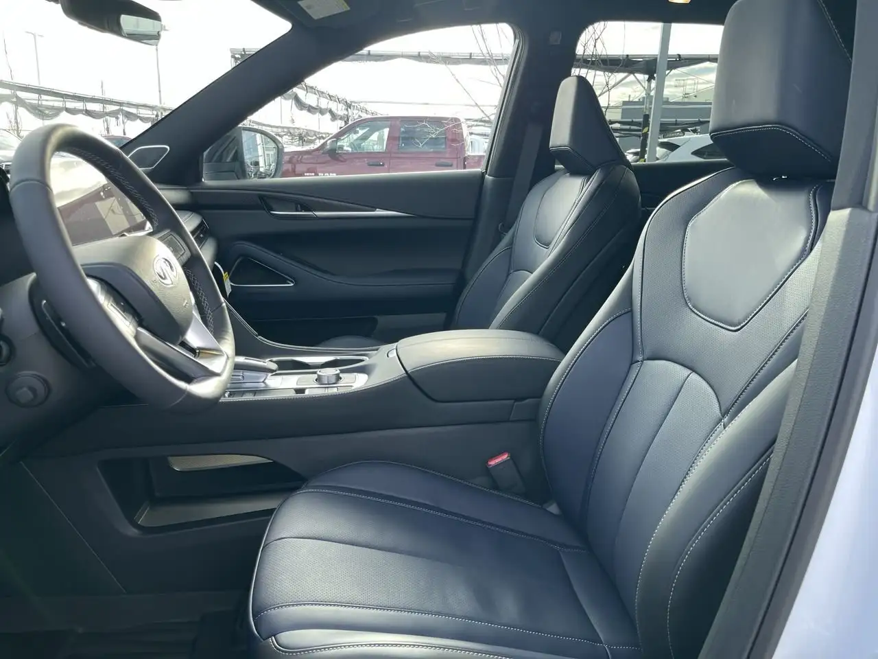 Infiniti QX60 photo Infiniti QX60