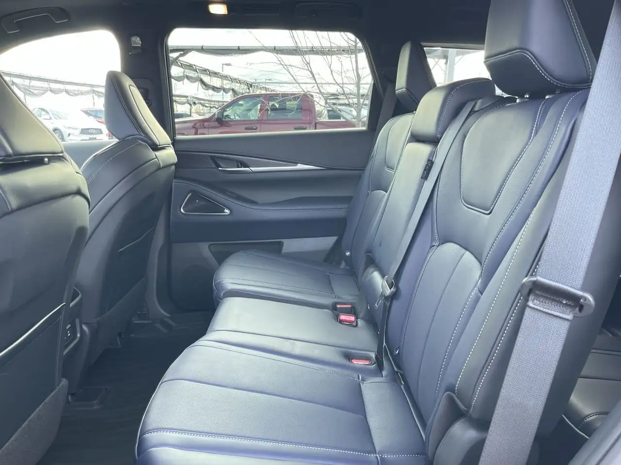 Infiniti QX60 photo Infiniti QX60