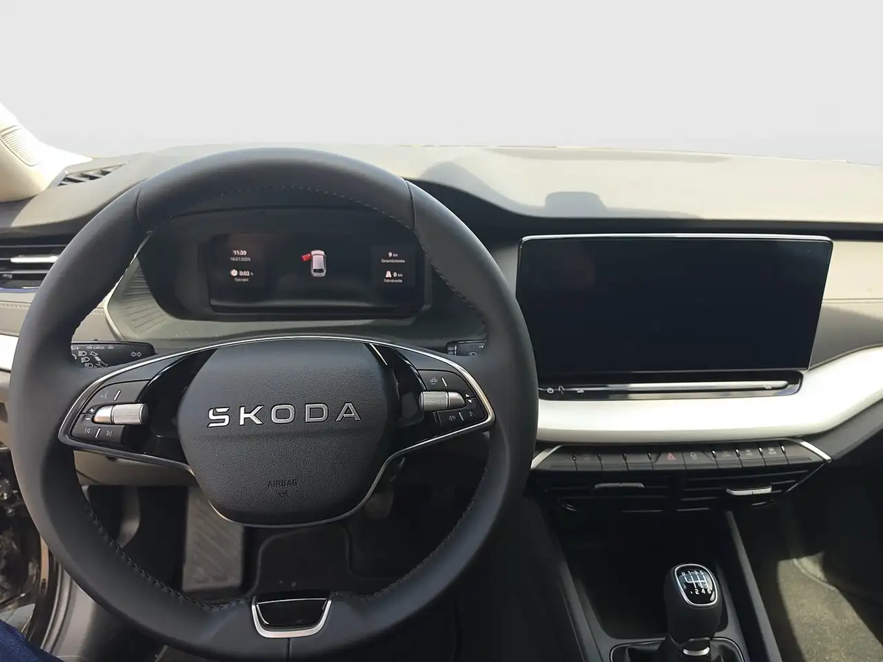 Skoda Octavia 2026 — фото 9