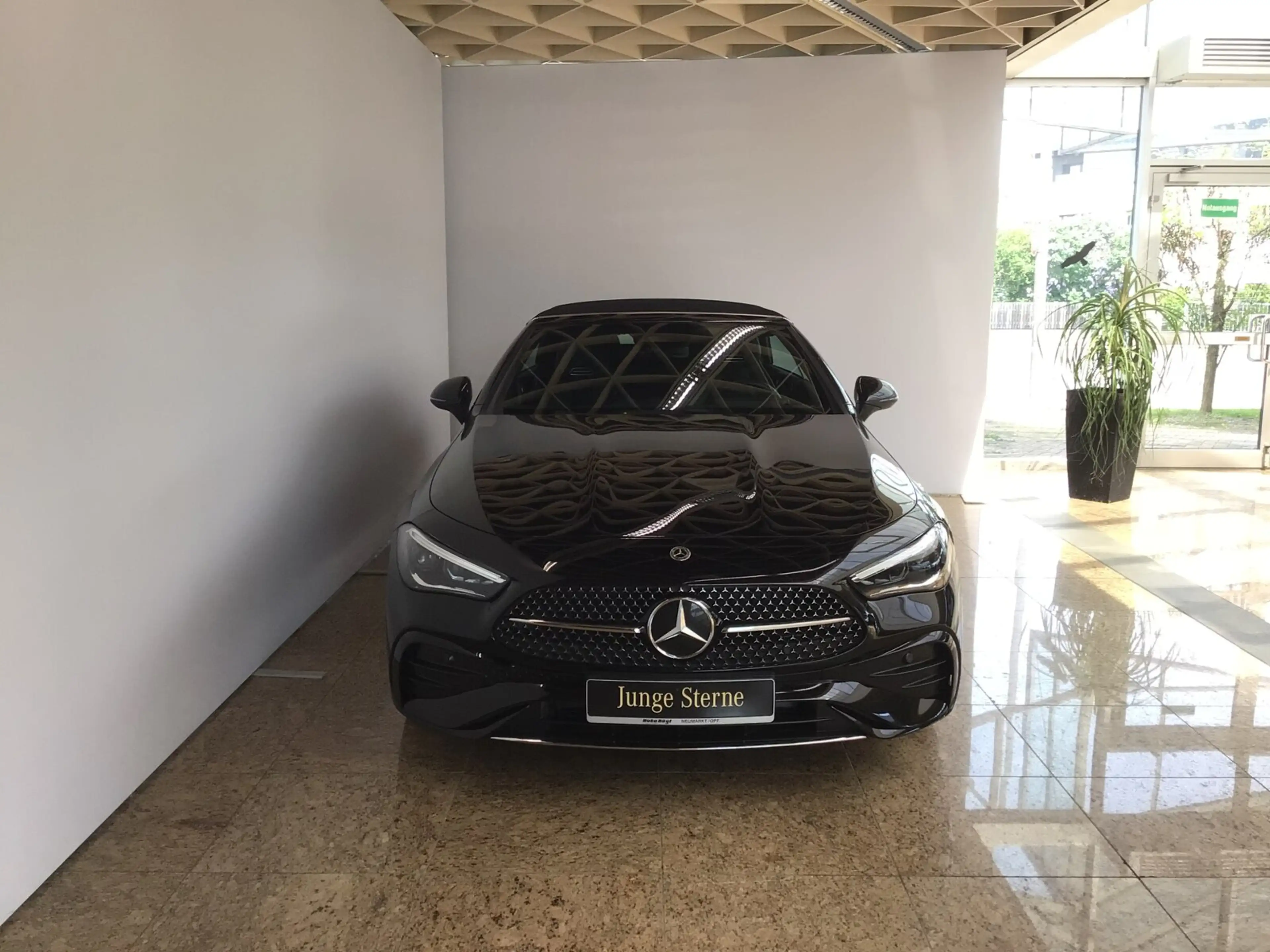 Mercedes-Benz CLE 220 CLE 220 d Cabrio AMG Line Advanced Plus/Komfort — photo 3