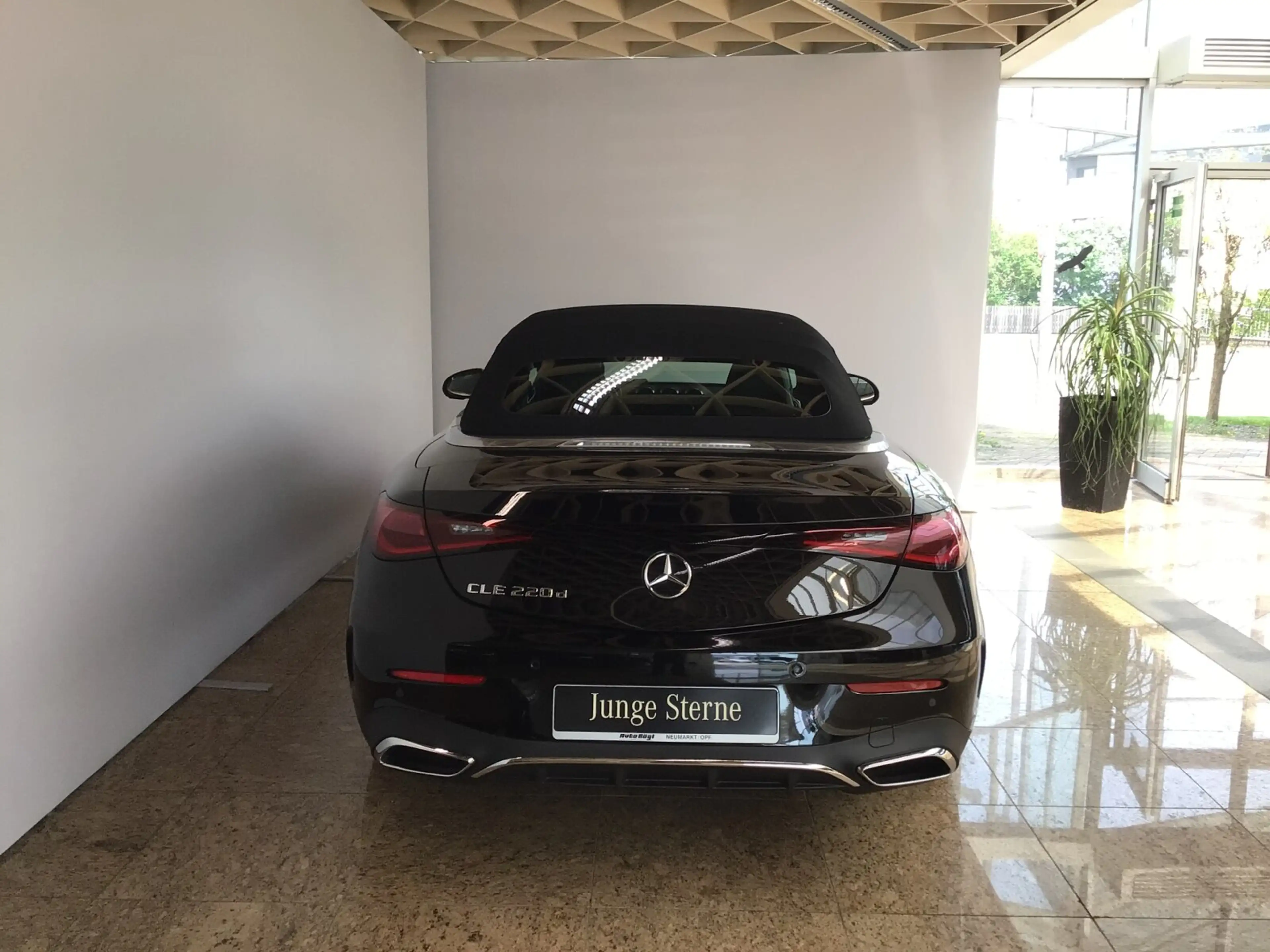 Mercedes-Benz CLE 220 CLE 220 d Cabrio AMG Line Advanced Plus/Komfort — photo 5