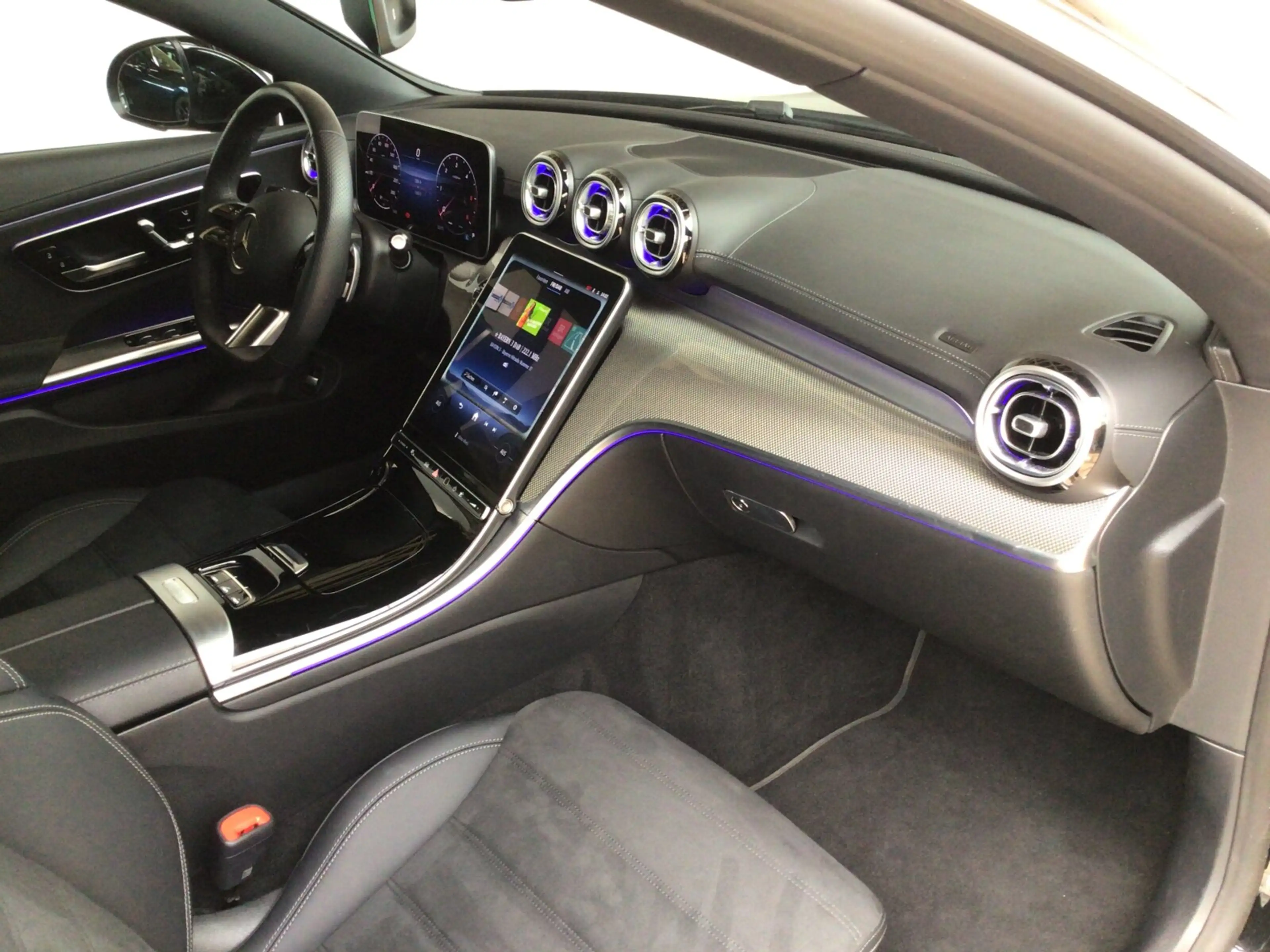 Mercedes-Benz CLE 220 CLE 220 d Cabrio AMG Line Advanced Plus/Komfort — photo 15