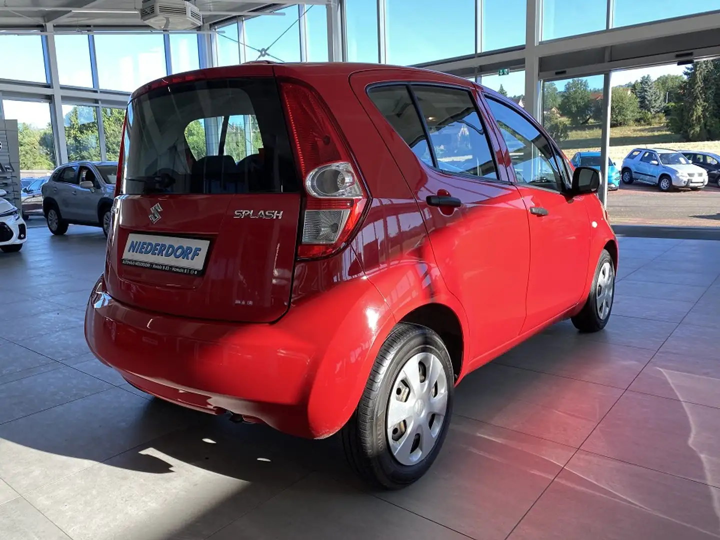 Suzuki Splash 1.0 Club KLIMA 2.HAND Rot - 2