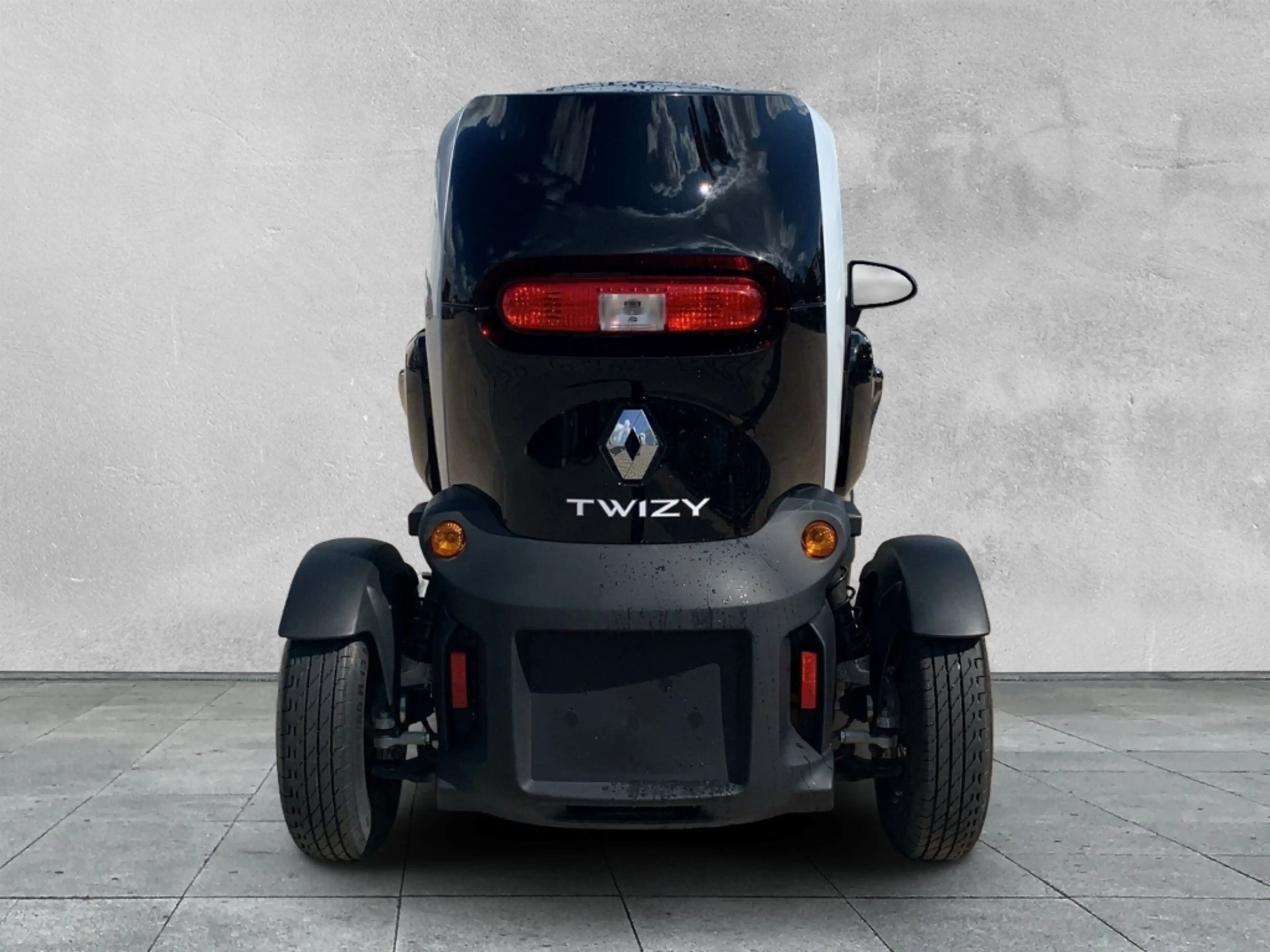Renault Twizy INTENS SCHWARZ 17PS PANORAMADACH+BLUETOOTH — photo 4