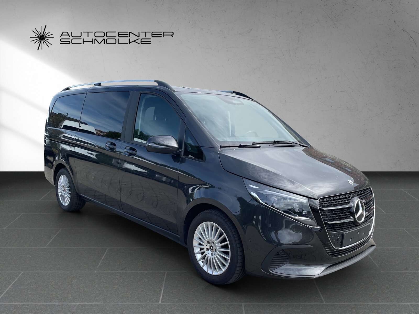 Mercedes-Benz V 220