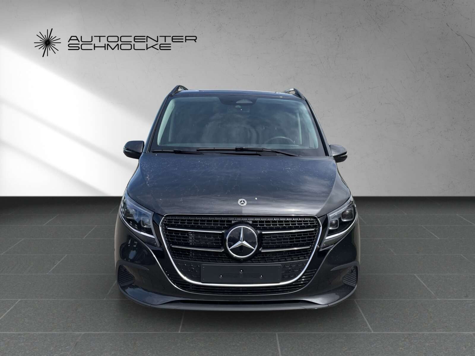 Mercedes-Benz V 220