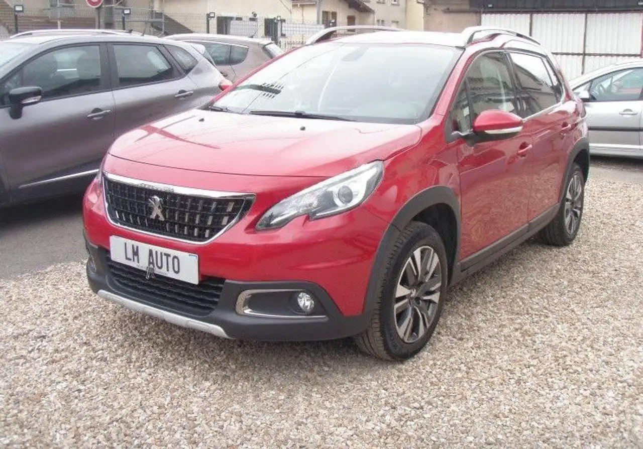 Peugeot 2008 (2) 1.2 PT 110 S\u0026S ALLURE
