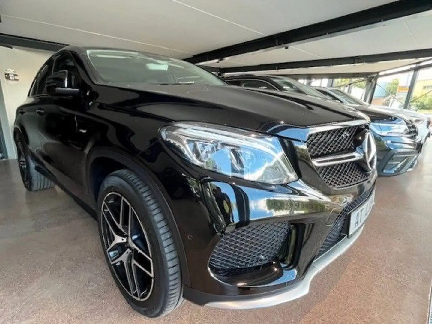 Mercedes-Benz GLE 43 AMG Coupe 4Matic Black - 2