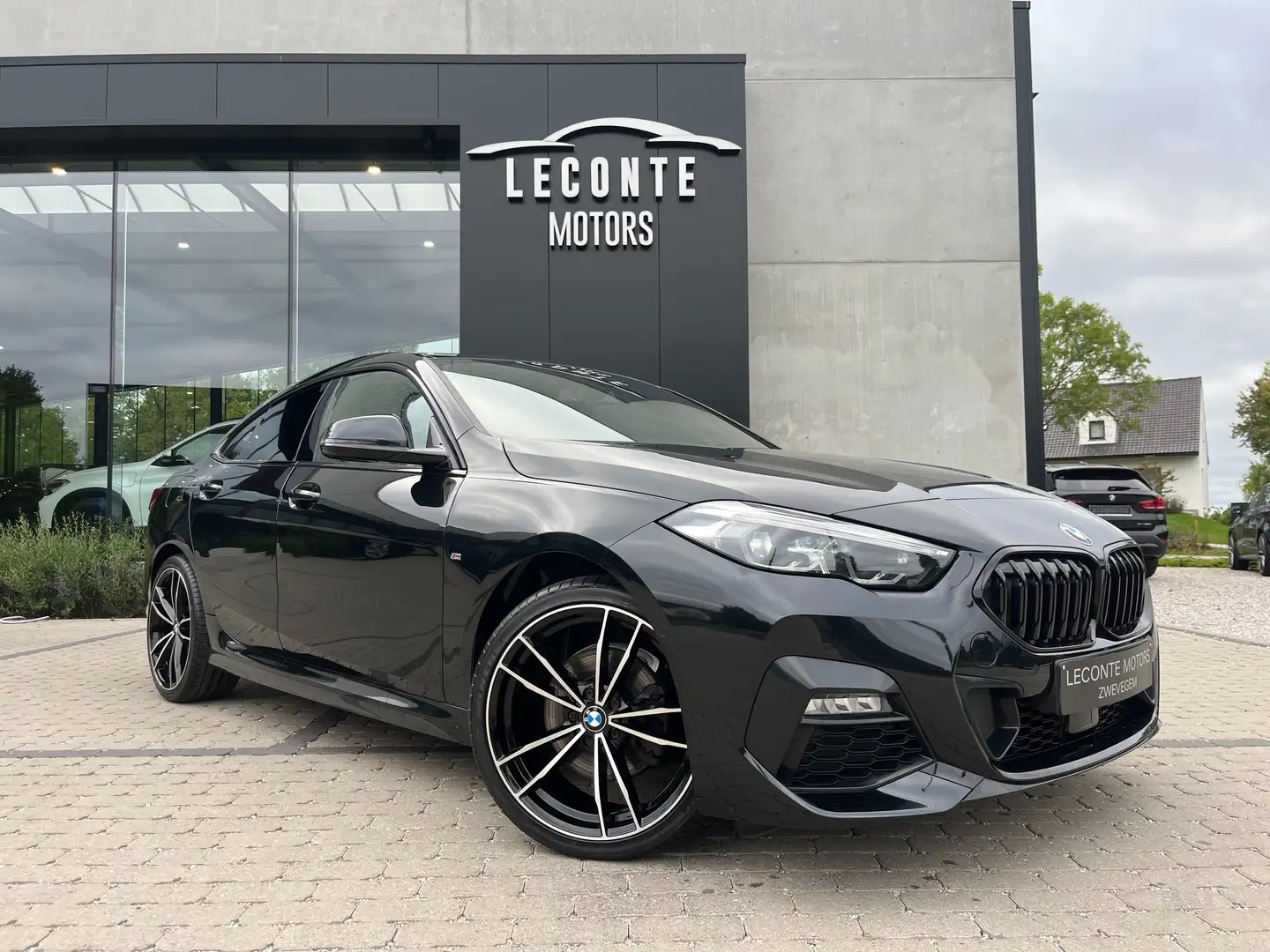 BMW 218 218iA Gran Coupe M-Pack Pano/Leder/Memory/Camera.. Zwart - 1