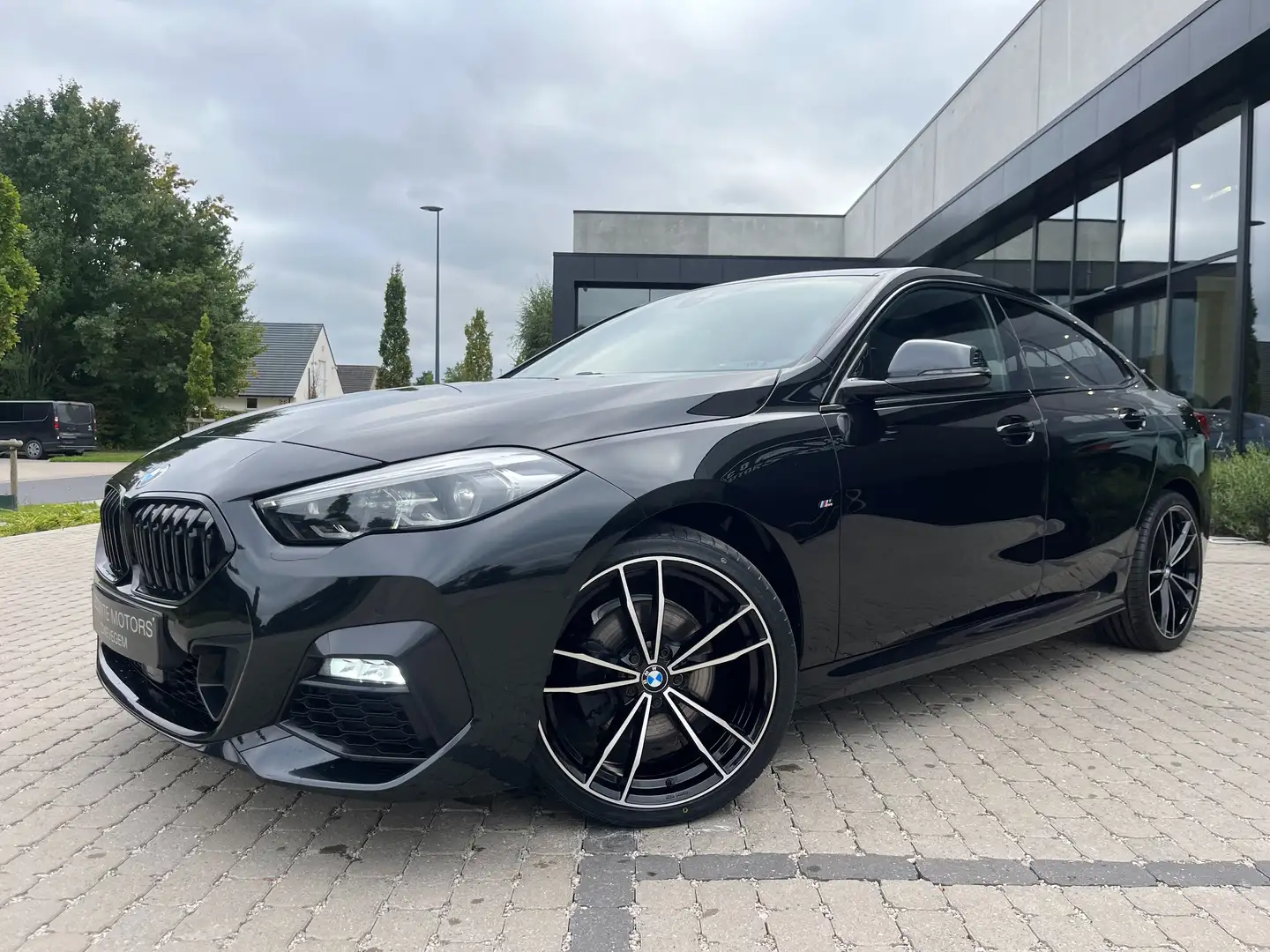 BMW 218 218iA Gran Coupe M-Pack Pano/Leder/Memory/Camera.. Zwart - 2