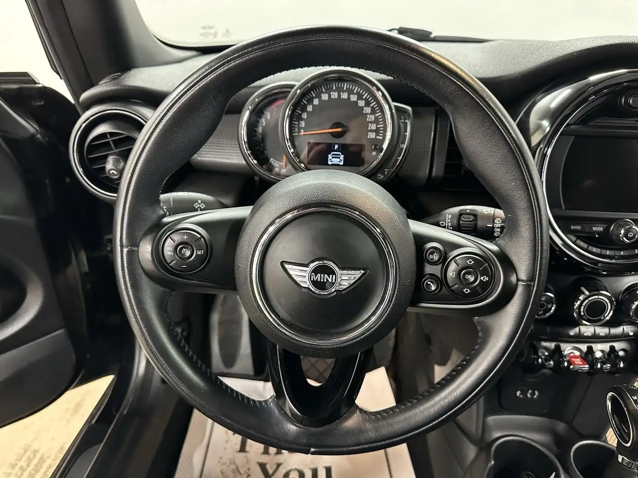 MINI 3 Door снимка MINI 3 Door
