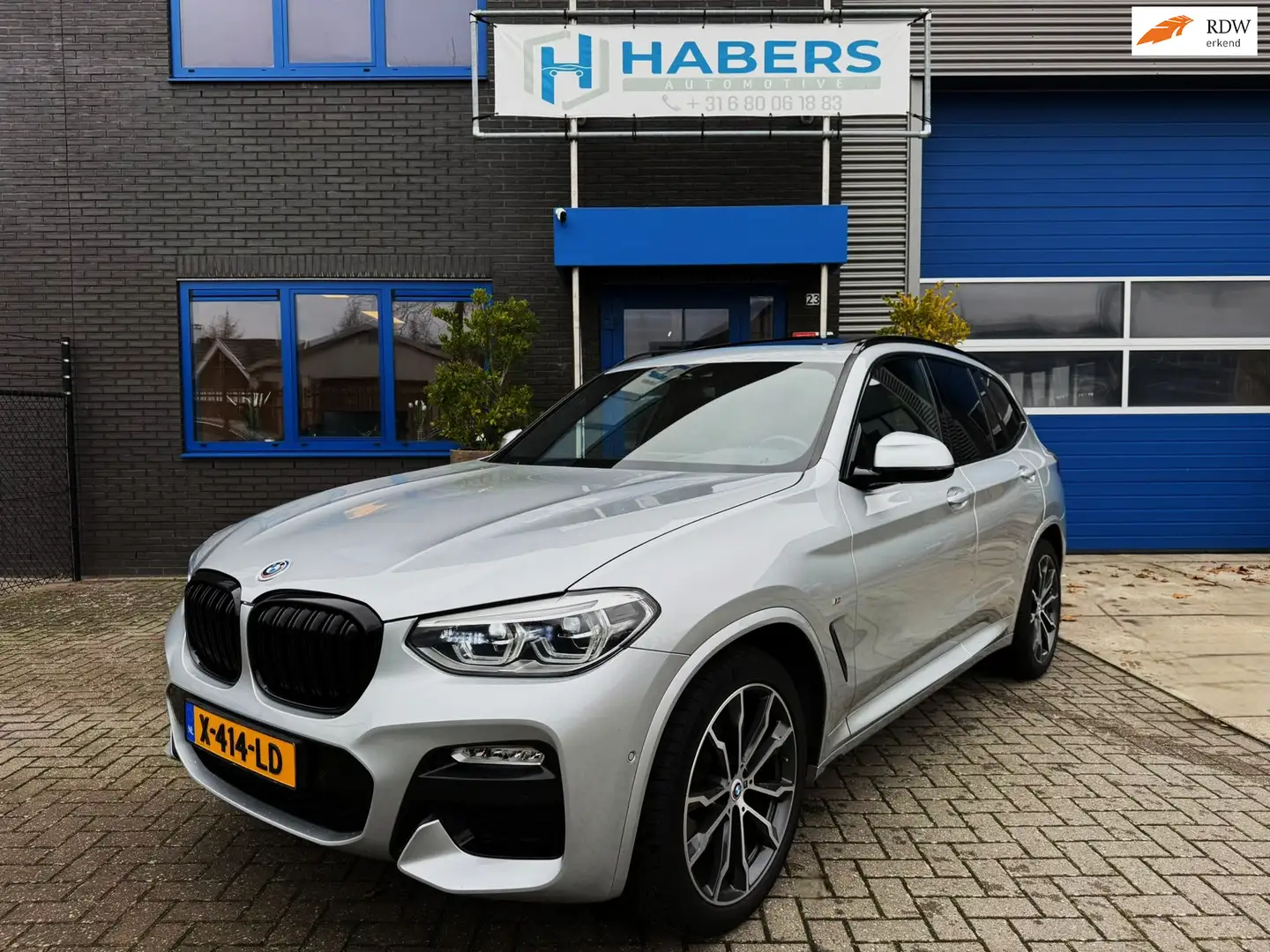BMW X3 XDrive20i High Executive 184PK|M-Pakket|Pano|Sport Grau - 1