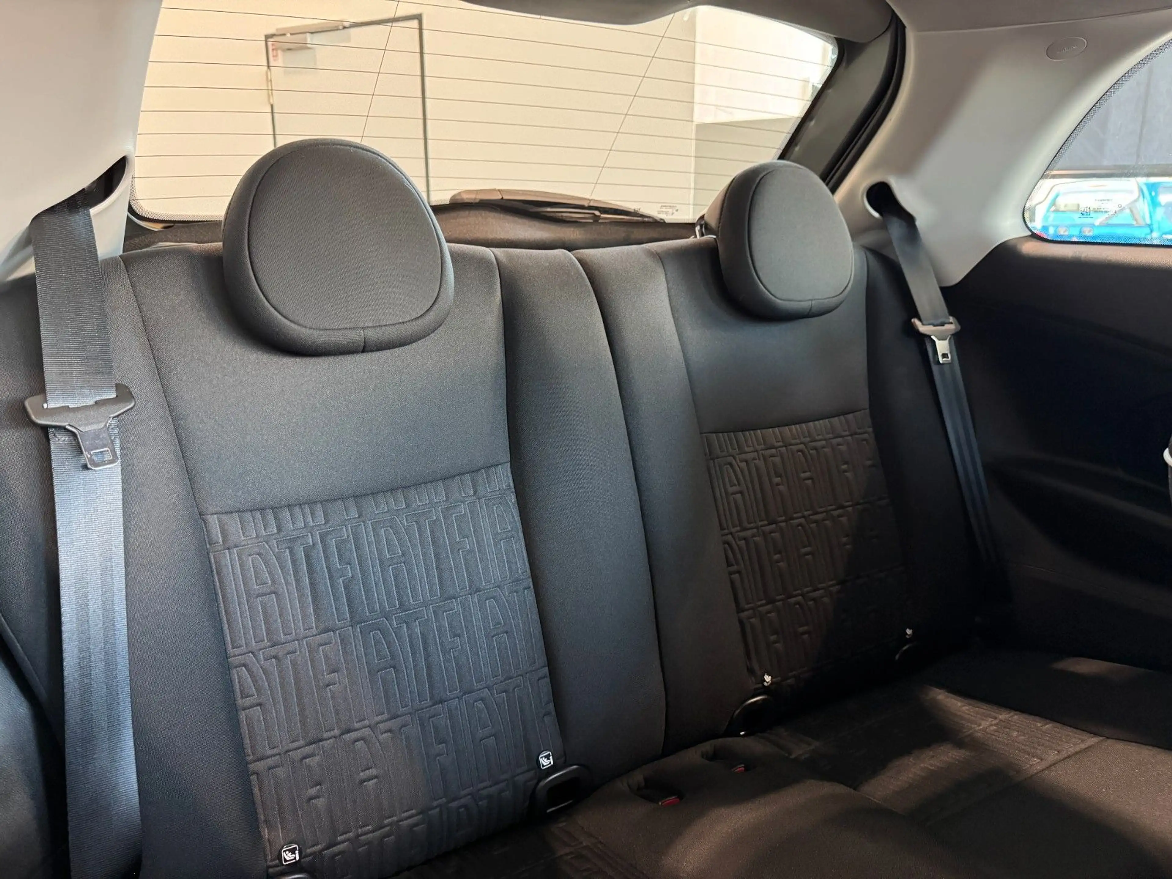 Fiat 500e 42kW/h SmartphoneInt SpurhalteA Shzg Kamera — photo 13