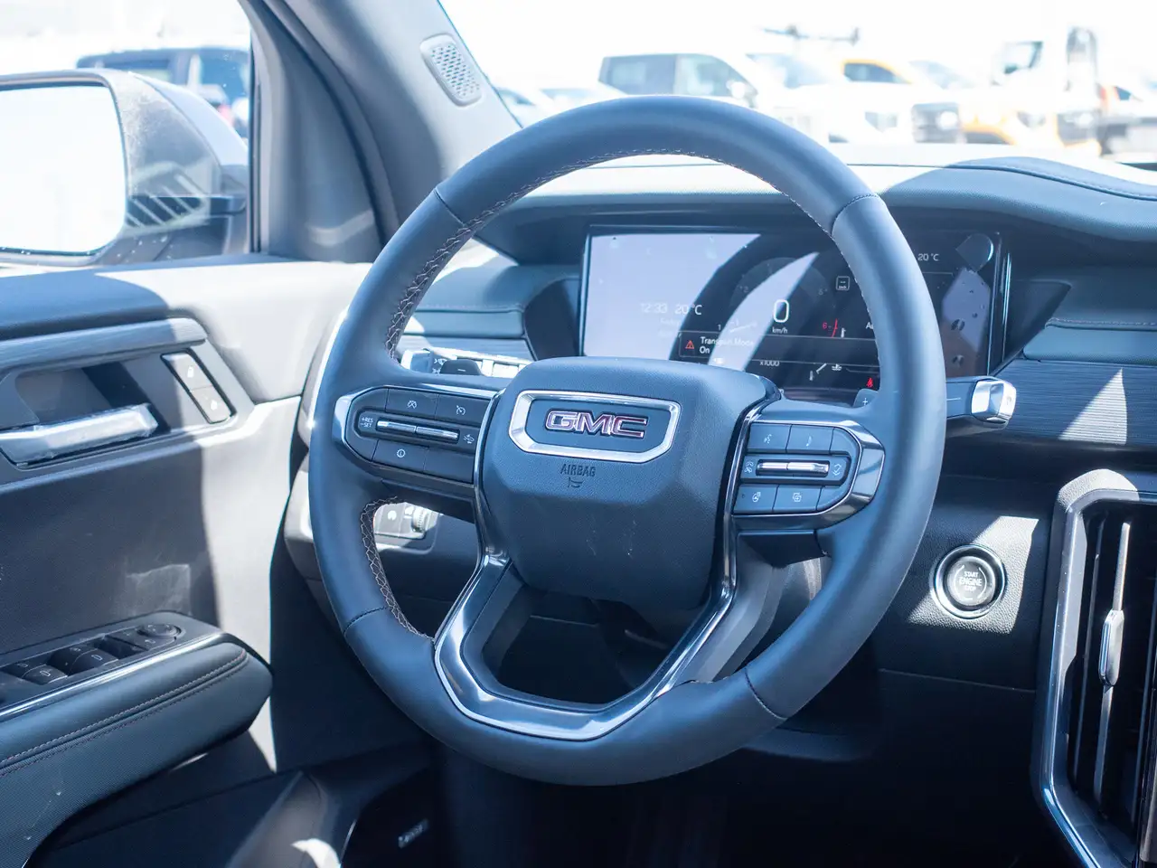 GMC Acadia снимка GMC Acadia